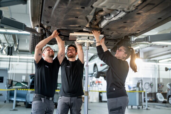 Automobil Mechatroniker (m/w/d) 80-100%, 1. Bild