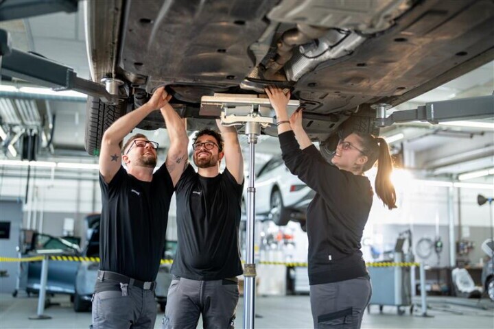 Automobil Fachmann oder Mechatroniker VW (m/w/d) 80-100%, 1. Bild